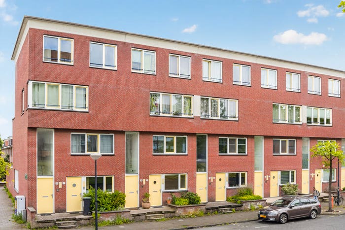 4-kamerappartement te koop in Amsterdam – Blauwdasstraat, Vogeltjeswei