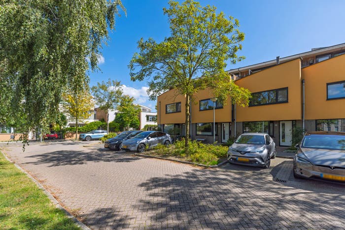 6-kamerhuis te koop in Leeuwenveld, Weesp