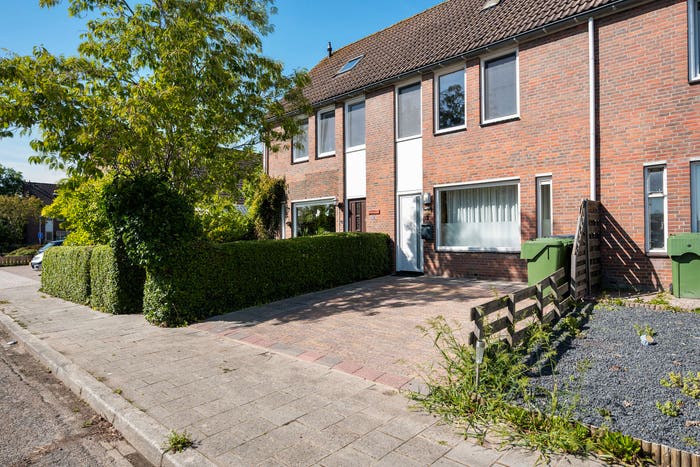 4-kamerhuis te koop in Delfzijl – Zwaluwoever, Vogelbuurt