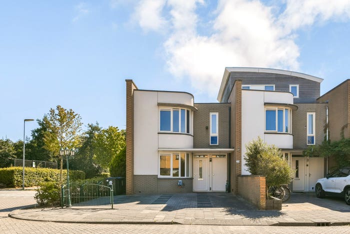 4-kamerhuis te koop in Leeuwenveld, Weesp