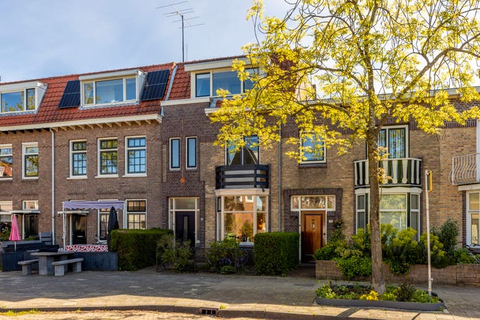 6-kamerhuis te koop in Haarlem – Delistraat, Soendabuurt