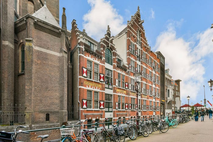 2-kamerappartement te koop in Amsterdam – Prins Hendrikkade, Kop Zeedijk