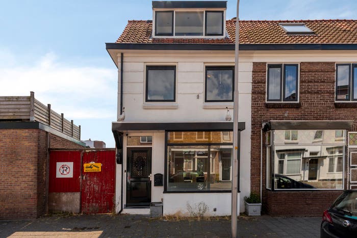 6-kamerhuis te koop in Heidebuurt, IJmuiden