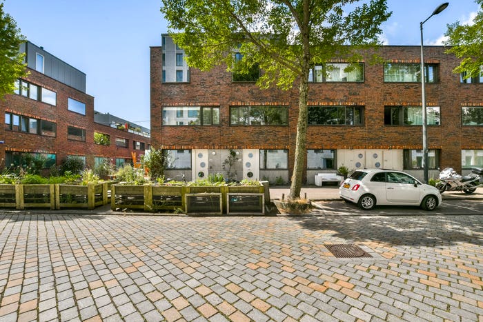 6-kamerhuis te koop in Amsterdam – Ben van Meerendonkstraat, Theo van Goghparkbuurt