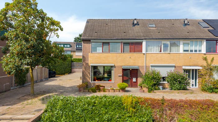 6-kamerhuis te koop in 's-Heerenberg, oostelijke uitbreiding, 's-Heerenberg