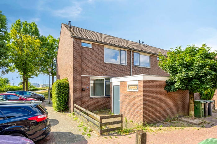 6-kamerhuis te koop in 's-Heerenberg, oostelijke uitbreiding, 's-Heerenberg