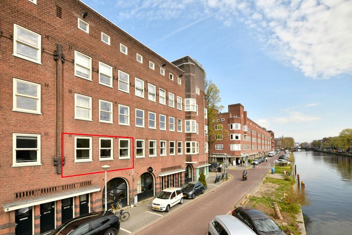 2-kamerappartement te koop in Paramariboplein e.o., Amsterdam