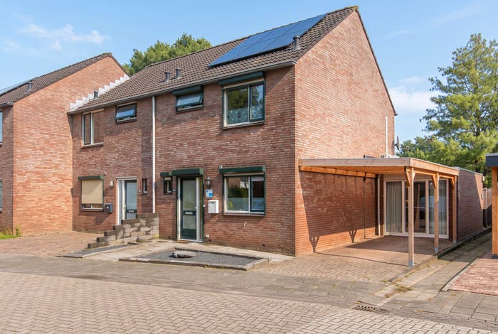 6-kamerhuis te koop in 's-Heerenberg, oostelijke uitbreiding, 's-Heerenberg