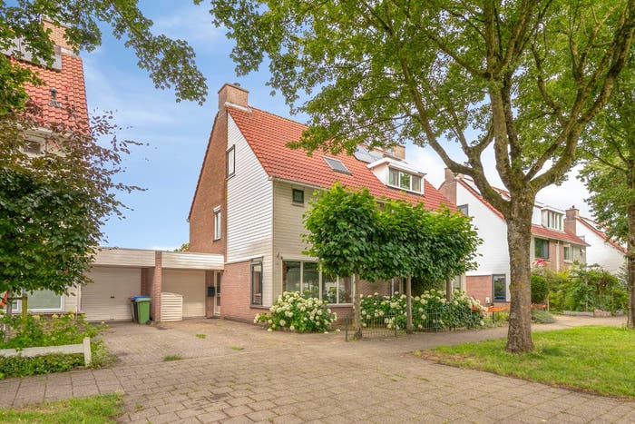 6-kamerhuis te koop in Tweede woonwijk, Zeewolde