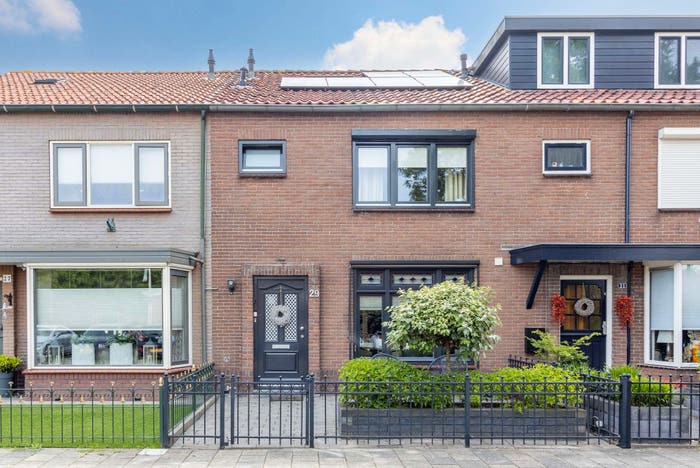 5-kamerhuis te koop in Bunschoten-Spakenburg – Rembrandt van Rijnstraat, Bunschoten