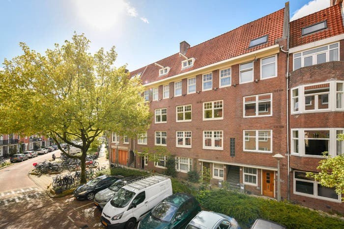 4-kamerappartement te koop in Amsterdam – Bonairestraat, Paramariboplein e.o.