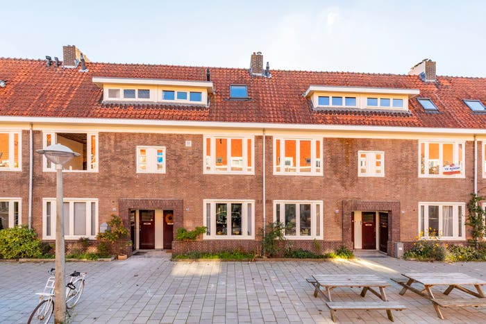 6-kamerappartement te koop in Amsterdam – Mr. P.N. Arntzeniusweg, Middenmeer-Noord