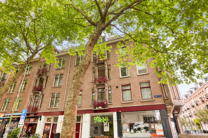 5-kamerappartement te koop in Amsterdam – Van der Helstplein, Lizzy Ansinghbuurt