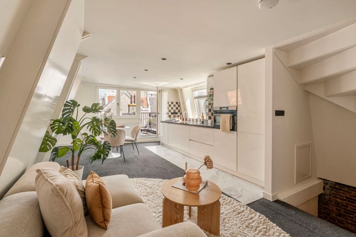 5-kamerappartement te koop in Amsterdam – Gasthuismolensteeg, Felix Meritisbuurt