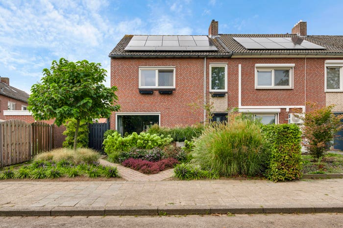 8-kamerhuis te koop in Weert – Achterstestraat, Leuken
