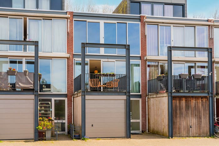 8-kamerhuis te koop in Oostoever Sloterplas, Amsterdam