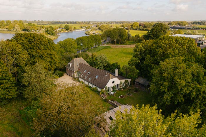 13-kamerhuis te koop in Oostelijke Vechtoever, Weesp