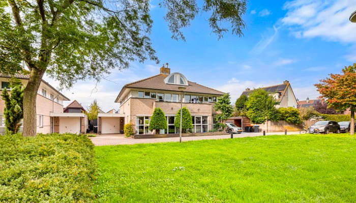 6-kamerhuis te koop in Pijlkruidbuurt, Velserbroek