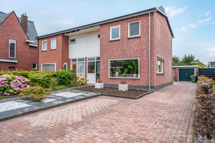 4-kamerhuis te koop in Over de Gracht, Delfzijl