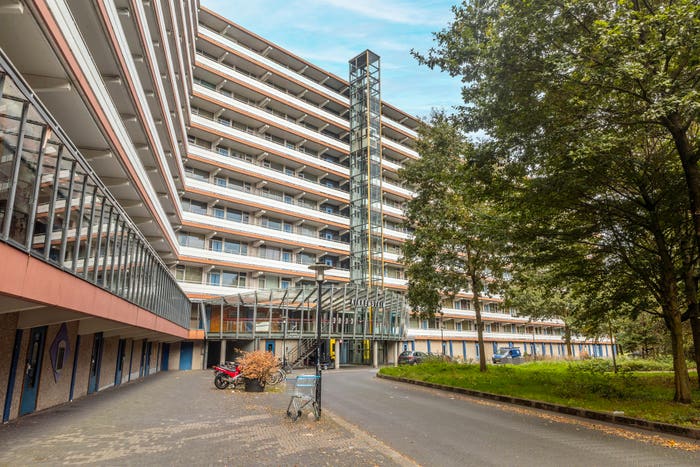 4-kamerappartement te koop in Amsterdam – Kikkenstein, Bijlmermuseum-Zuid