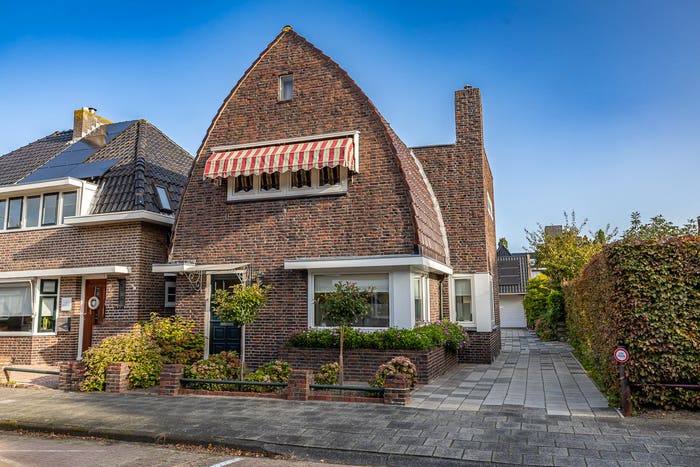 6-kamerhuis te koop in Delfzijl – Willem Barentsstraat, Over de Gracht