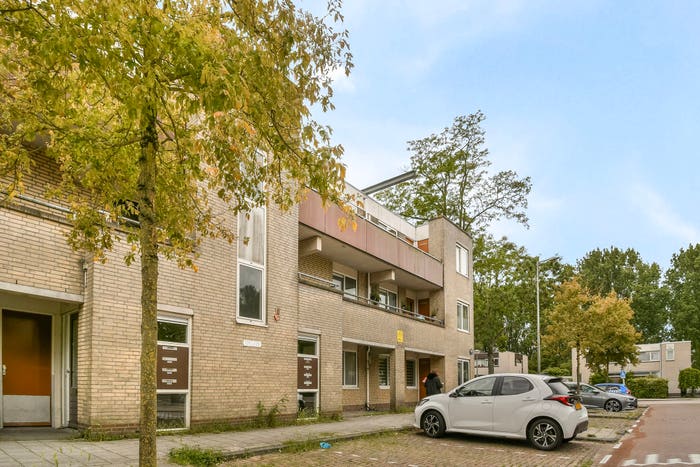 2-kamerappartement te koop in Amsterdam – Overleg, Calandlaan/Lelylaan