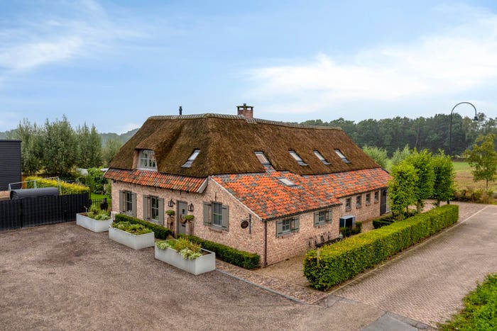 10-kamerhuis te koop in Verspreide huizen Logt en Berkhoek, Boekel
