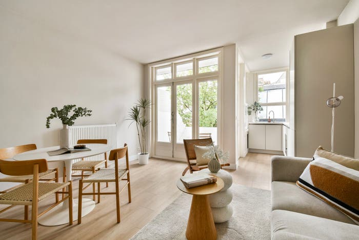 2-kamerappartement te koop in Amsterdam – Oude Waal, Lastage