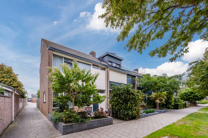 5-kamerhuis te koop in Papendrecht – Douwes Dekkerlaan, Schrijversbuurt