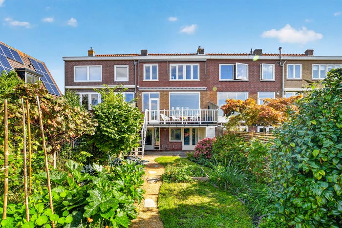 6-kamerhuis te koop in Amsterdam – Kadoelenweg, Kadoelen