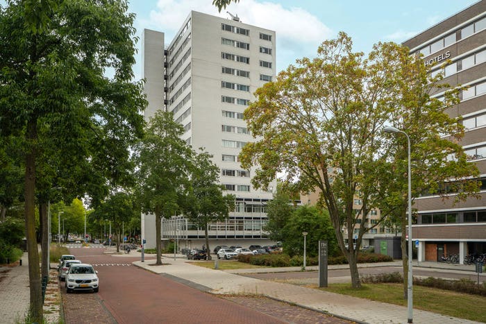 4-kamerappartement te koop in Amsterdam – Van Leijenberghlaan, Buitenveldert-Zuidoost