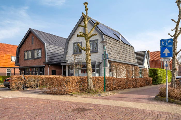 7-kamerhuis te koop in Spakenburg, Bunschoten-Spakenburg