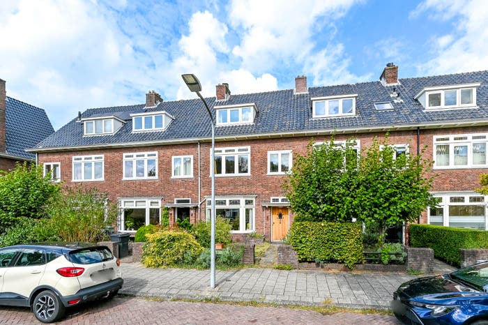 6-kamerhuis te koop in Haarlem – Pijnboomstraat, Bomenbuurt-oost