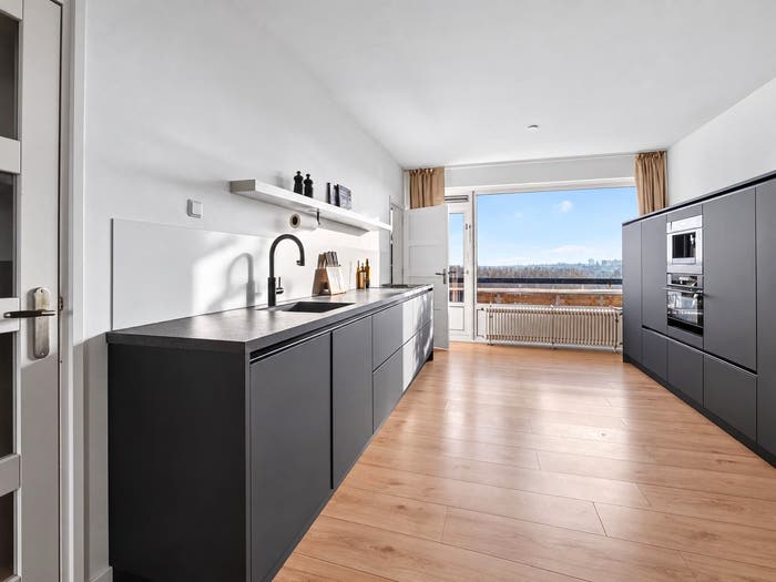 4-kamerappartement te koop in Amsterdam – Van Nijenrodeweg, Buitenveldert-Zuidoost