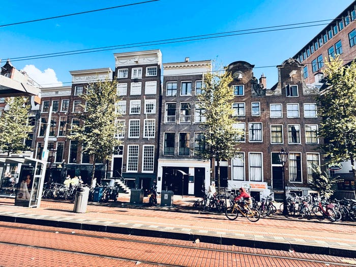 2-kamerappartement te koop in Amsterdam – Nieuwezijds Voorburgwal, Begijnhofbuurt