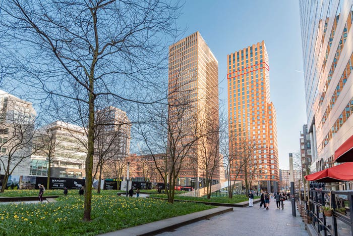 9-kamerappartement te koop in Zuidas-Zuid, Amsterdam