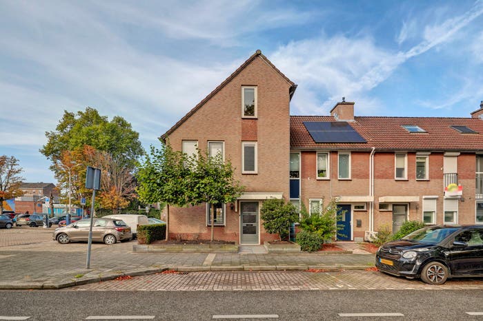 5-kamerhuis te koop in Leerdam – Oranje Nassaulaan, Oranjebuurt-Zuid