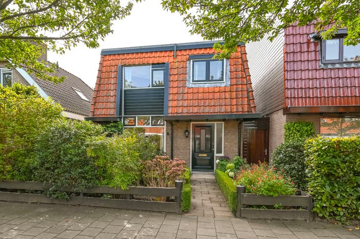 4-kamerhuis te koop in Kerkerinkbuurt, Santpoort-Noord