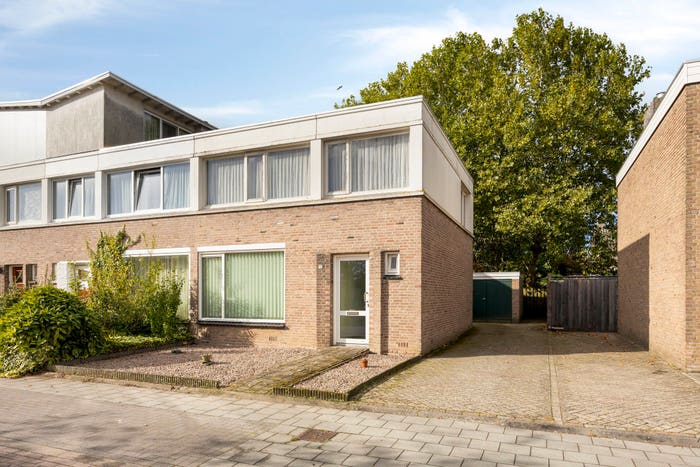 5-kamerhuis te koop in Oss – Rudolf van Baarlestraat, Verzetsheldenbuurt I