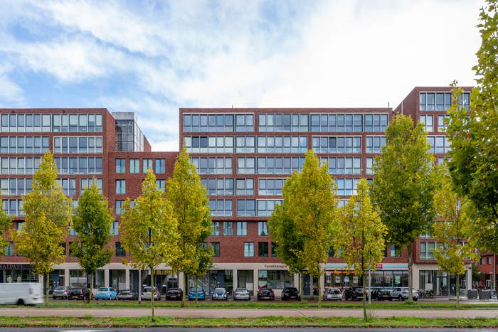 4-kamerappartement te koop in Amsterdam – Meer en Vaart, Meer en Oever