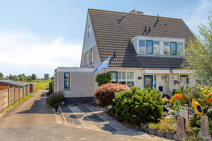 6-kamerhuis te koop in Verspreide huizen Kanaal- en Oudelandsdijk, Wijdewormer