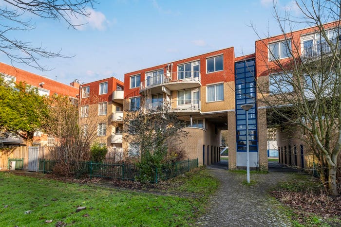 4-kamerappartement te koop in Amsterdam – Koppenburglaan, Kortvoort