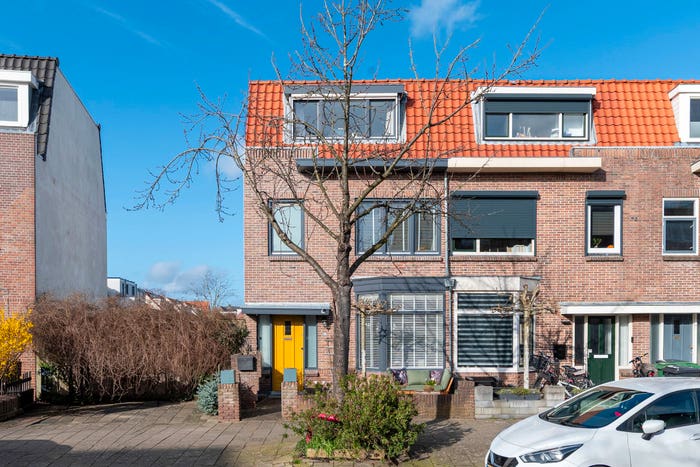 8-kamerhuis te koop in Molukkenbuurt, Haarlem