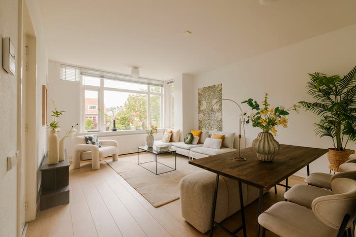 2-kamerappartement te koop in Haarlem – Regentesselaan RD1, Bloemenbuurt