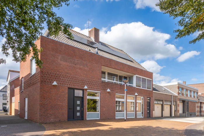 10-kamerhuis te koop in Axel – Markt, Kern Axel
