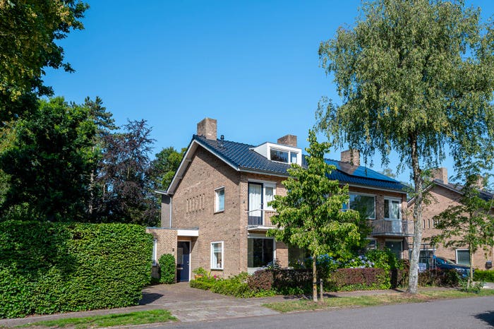 10-kamerhuis te koop in Waalre – Hubertus van der Clusenstraat, Waalre