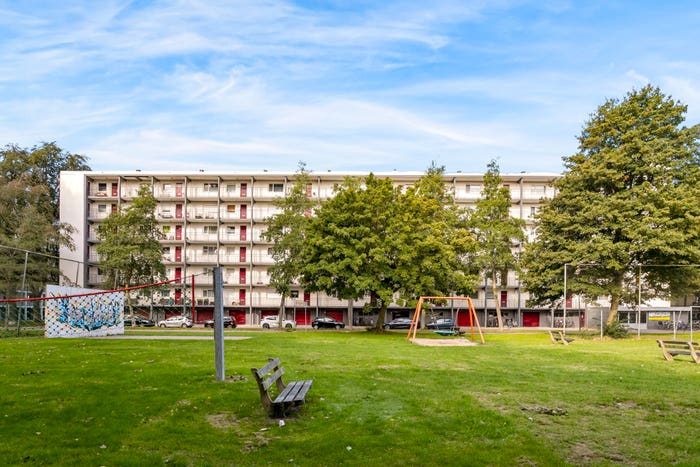 4-kamerappartement te koop in Hogewey-Midden, Weesp