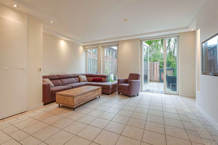 6-kamerhuis te koop in Amsterdam – Valutaboulevard, De Aker-Oost