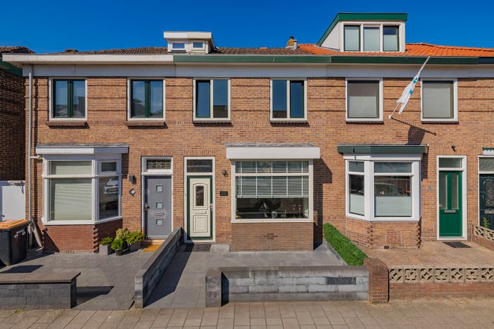 4-kamerhuis te koop in Heidebuurt, IJmuiden