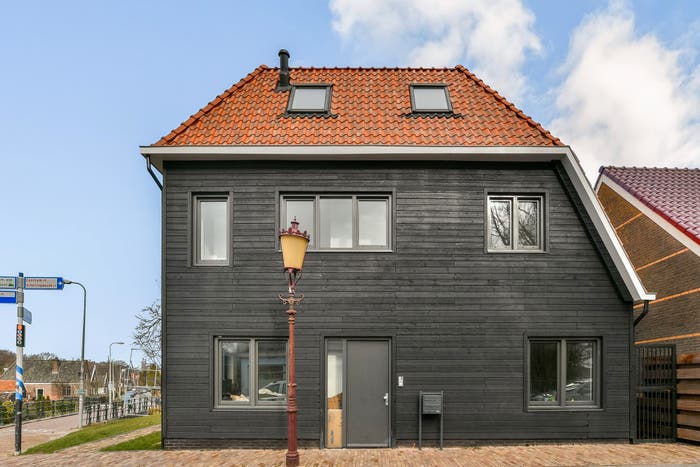5-kamerappartement te koop in Oostzanerdijk, Amsterdam